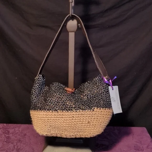 Handmade Crochet Tan Twine Black Pearlescent Curling Ribbon Leather Tote - Picture 1 of 15
